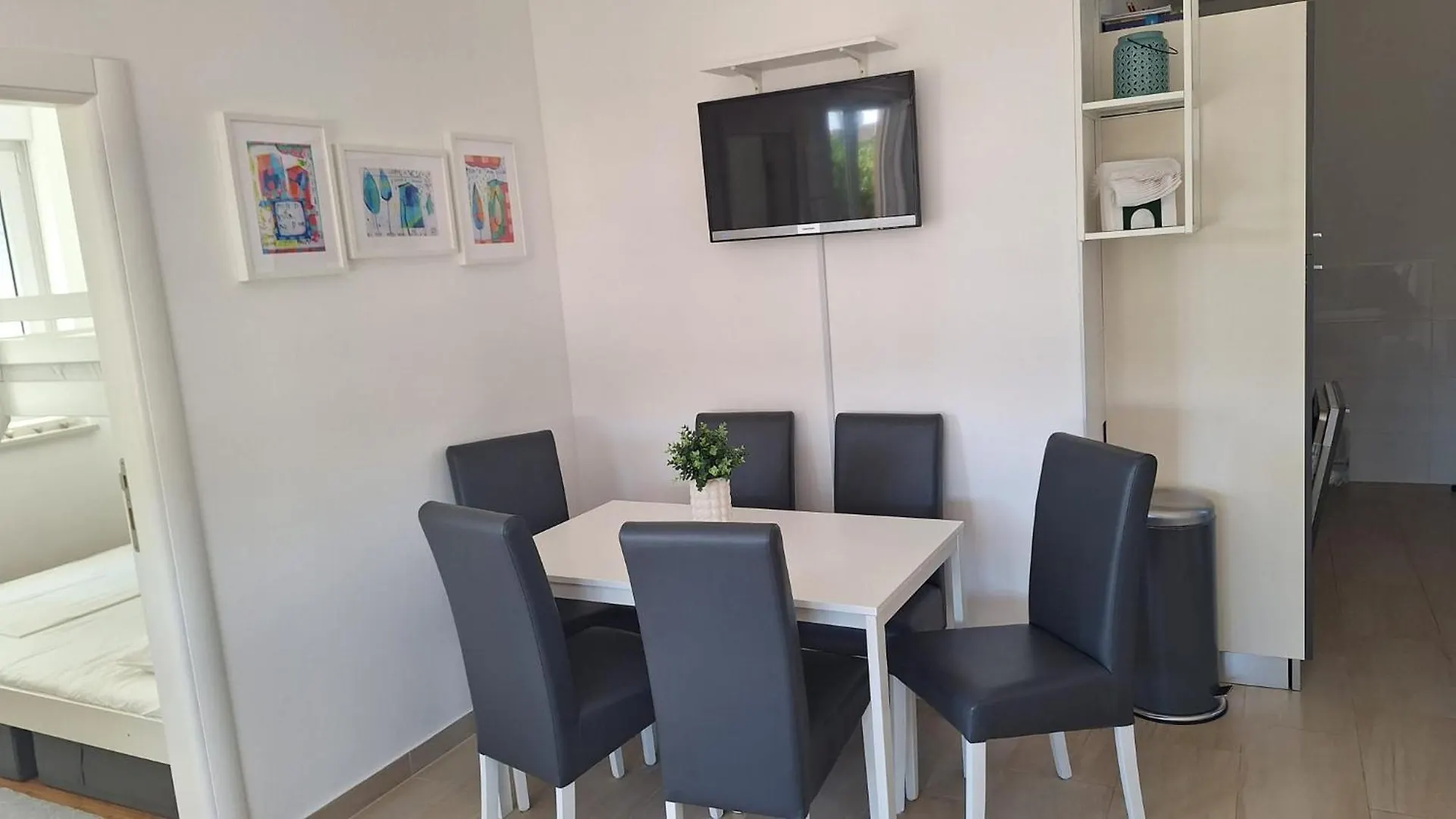 Apartment Bruvana 0*, Povljana Croatia